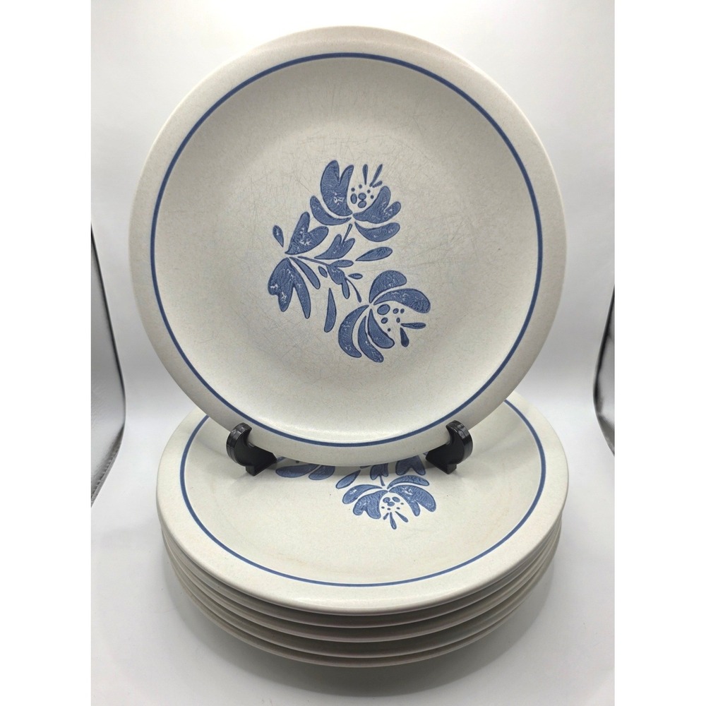 Pfaltzgraff Yorktowne Dinner Plates Set of 8 Blue Floral Gray Stoneware USA
